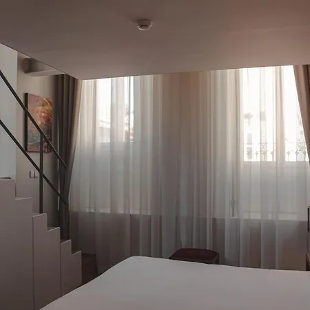 Burgus Tribute & Design Hotel 4*