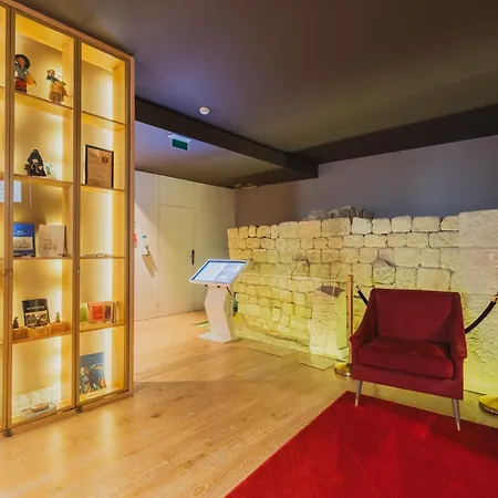 Hotel Burgus Tribute & Design