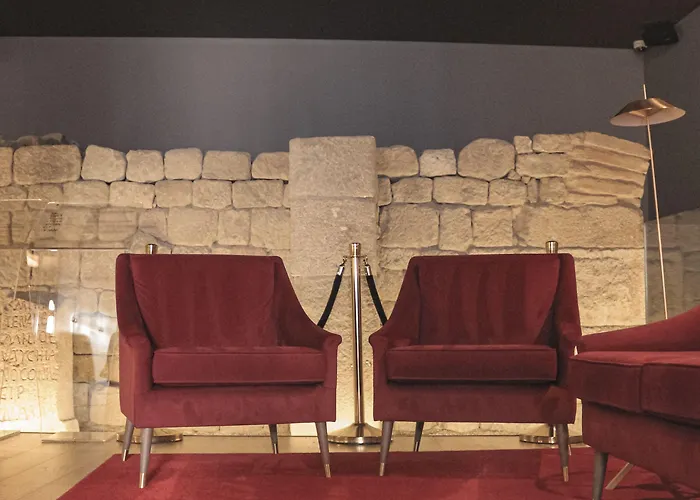 Burgus Tribute & Design 4*